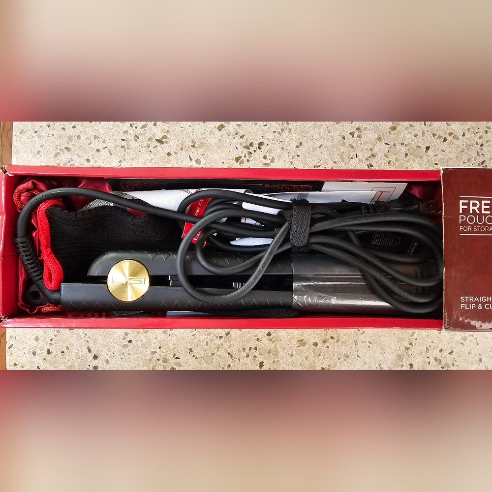 Professional Glider Flat Iron - Black - Picture 4 of 5